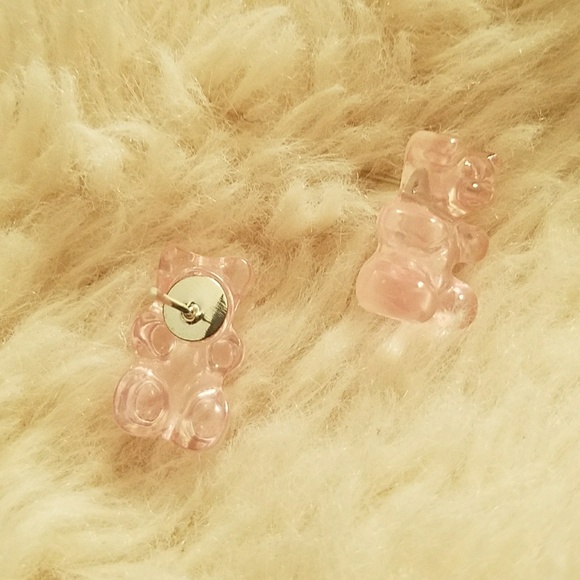 💕Light Pink Gummy Bear Earrings🐻 - Picture 3 of 3